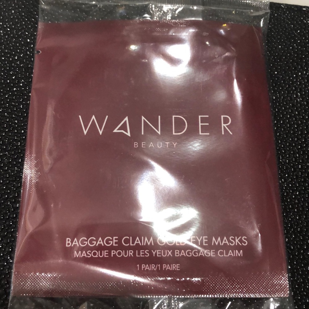 WANDER beauty baggage claim gold foil eye masks 6 pairs
